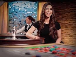 Tampilan Bor Emas 7mmtv yang hangat
